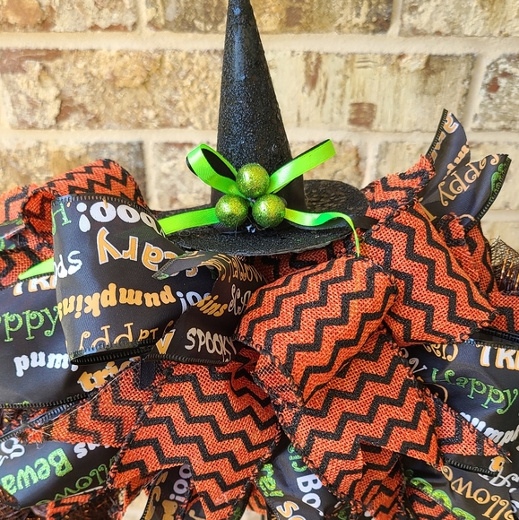 Halloween Wreath - Picture 3 of 5